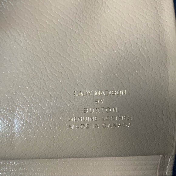 Buxton leather wallet - Picture 3 of 8